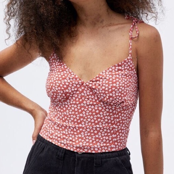 PacSun Lottie Miss Crop Tank Top with Tie Straps - Red with White Flowers - Picture 1 of 10